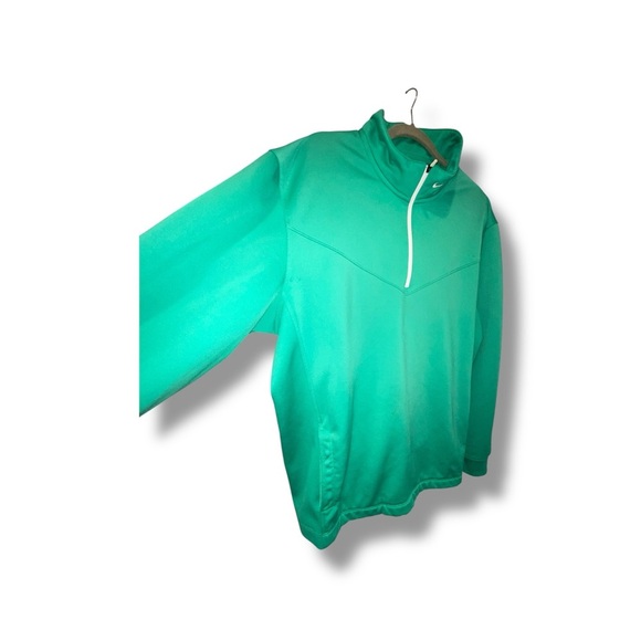 Nike Golf 1/4 Zip Pullover – Vibrant Green Performance Fit - Picture 3 of 11